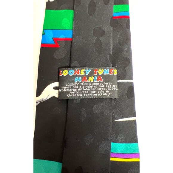 Looney Tunes All-Star Running Backs 100% Silk Tie With Sylvester Bugs Bunny & Ta - Picture 5 of 6